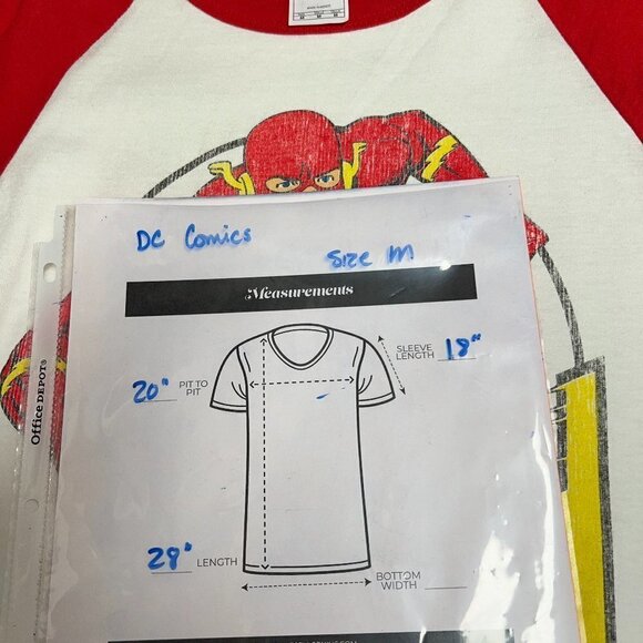 NWT Men's DC Comics Originals Flash 3/4 Length Sleeve T-Shirt. Size Medium - Picture 5 of 5